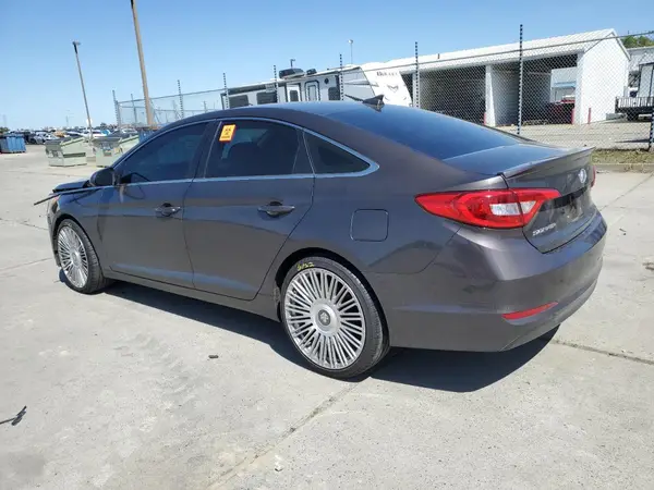 5NPE24AF1HH564426 2017 HYUNDAI SONATA - Image 2