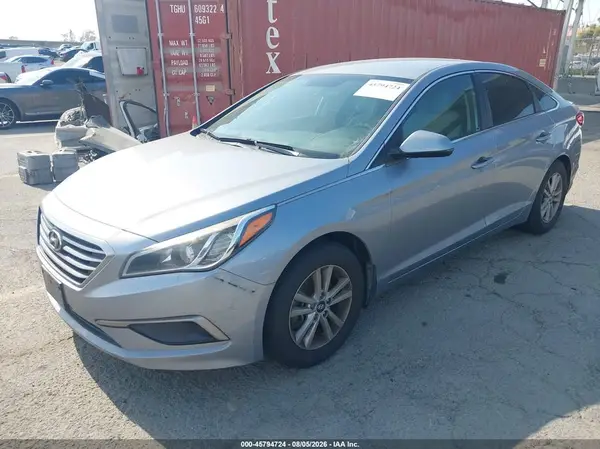 5NPE24AF1HH566404 2017 HYUNDAI SONATA - Image 2