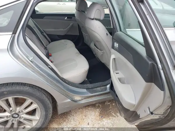 5NPE24AF1HH569156 2017 HYUNDAI SONATA - Image 8