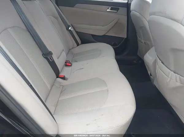 5NPE24AF1HH570503 2017 HYUNDAI SONATA - Image 8