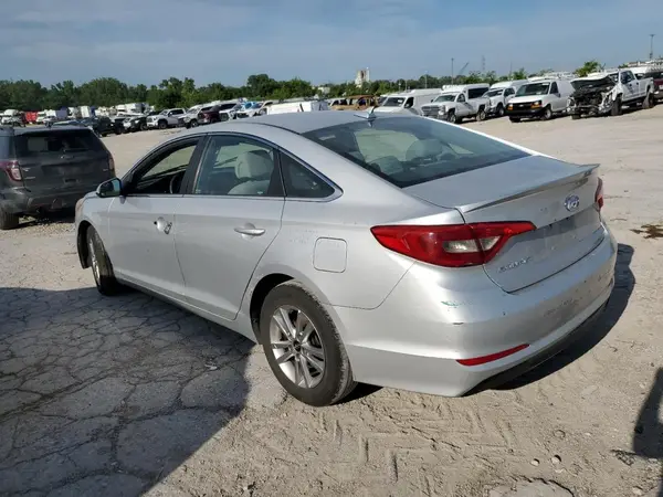 5NPE24AF1HH575118 2017 HYUNDAI SONATA - Image 2