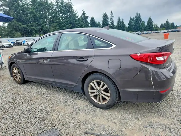 5NPE24AF1HH575278 2017 HYUNDAI SONATA - Image 2