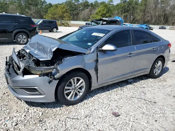 5NPE24AF1HH575927 2017 HYUNDAI SONATA - Image 1