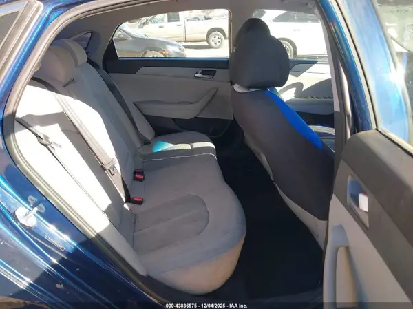 5NPE24AF1HH578018 2017 HYUNDAI SONATA - Image 8
