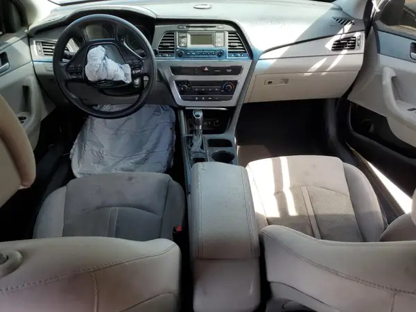 5NPE24AF1HH583204 2017 HYUNDAI SONATA - Image 8
