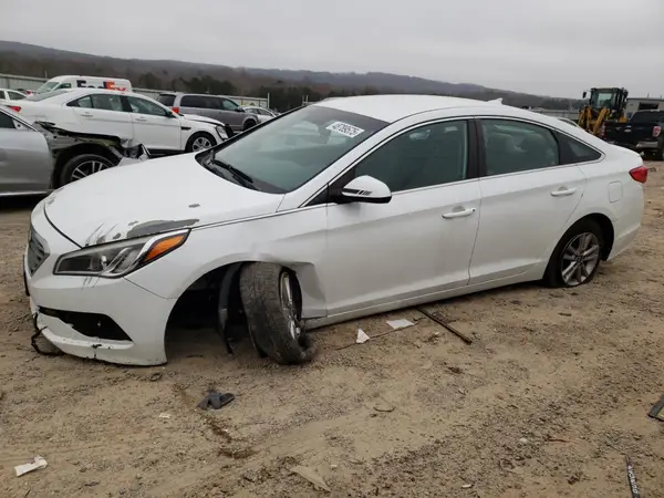 5NPE24AF1HH583896 2017 HYUNDAI SONATA - Image 1