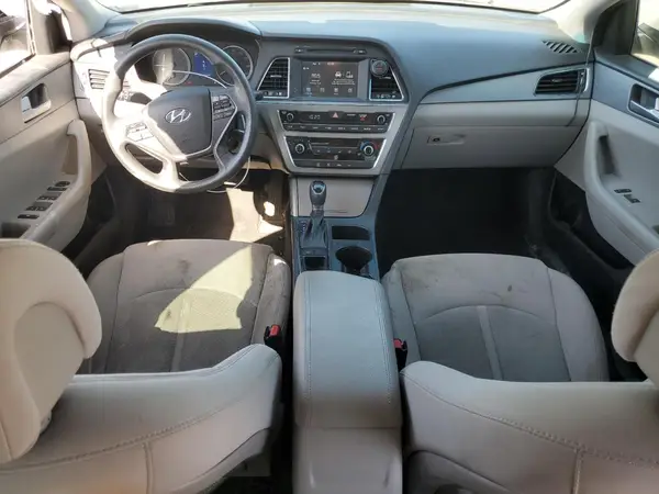 5NPE24AF1HH588113 2017 HYUNDAI SONATA - Image 8