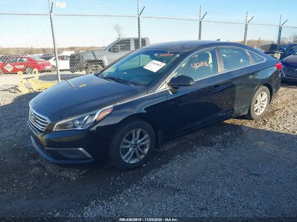 5NPE24AF1HH592842 2017 HYUNDAI SONATA - Image 2