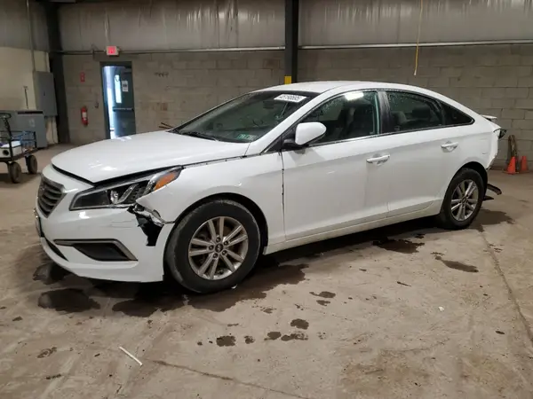 5NPE24AF1HH594526 2017 HYUNDAI SONATA - Image 1