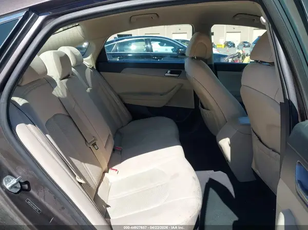 5NPE24AF1HH594770 2017 HYUNDAI SONATA - Image 8