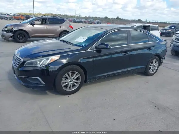 5NPE24AF1HH595109 2017 HYUNDAI SONATA - Image 2