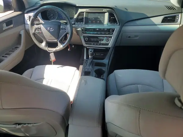 5NPE24AF1HH595661 2017 HYUNDAI SONATA - Image 8