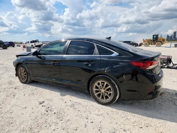 5NPE24AF1JH592314 2018 HYUNDAI SONATA - Image 2