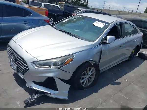 5NPE24AF1JH599425 2018 HYUNDAI SONATA - Image 2