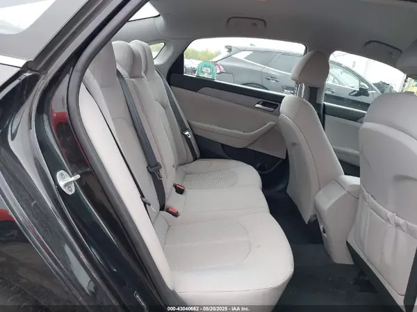 5NPE24AF1JH600086 2018 HYUNDAI SONATA - Image 8