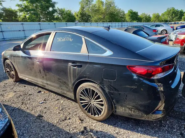 5NPE24AF1JH603022 2018 HYUNDAI SONATA - Image 2