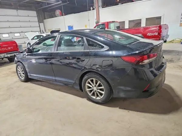 5NPE24AF1JH603151 2018 HYUNDAI SONATA - Image 2