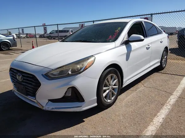 5NPE24AF1JH606583 2018 HYUNDAI SONATA - Image 2