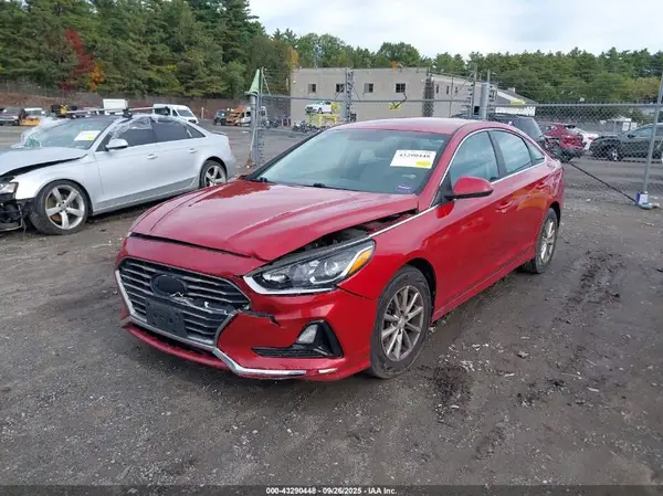 5NPE24AF1JH611296 2018 HYUNDAI SONATA - Image 2