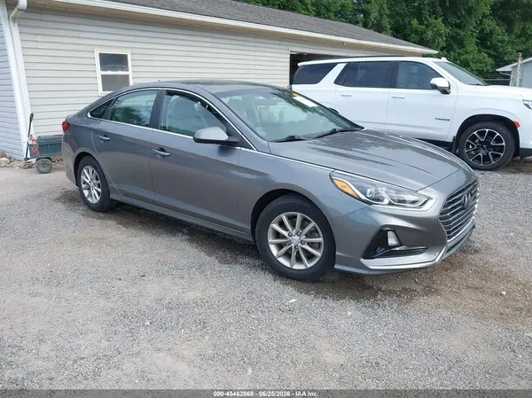 5NPE24AF1JH613808 2018 HYUNDAI SONATA - Image 1