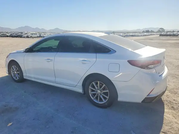 5NPE24AF1JH616269 2018 HYUNDAI SONATA - Image 2