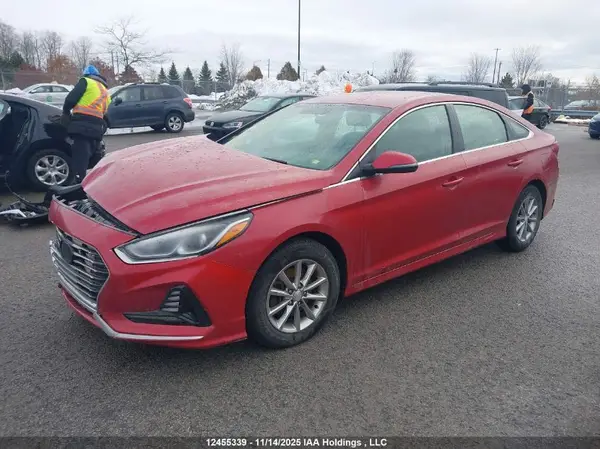 5NPE24AF1JH617986 2018 HYUNDAI SONATA - Image 2