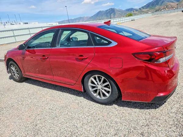5NPE24AF1JH624873 2018 HYUNDAI SONATA - Image 2