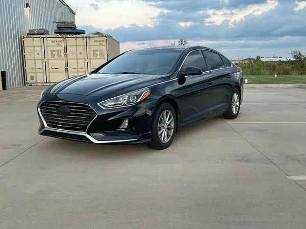 5NPE24AF1JH627482 2018 HYUNDAI SONATA - Image 2