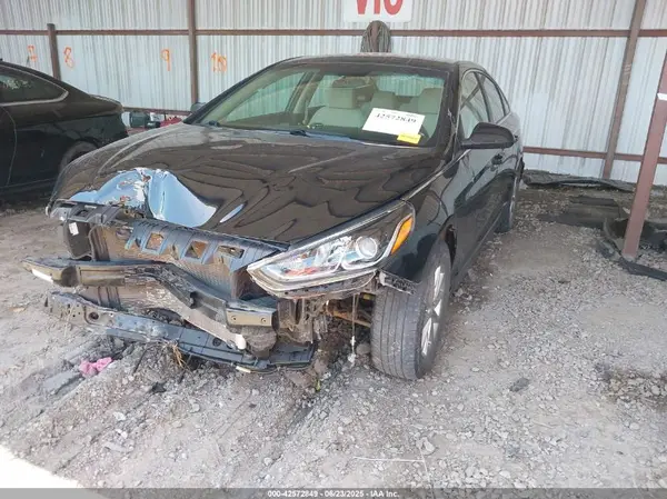 5NPE24AF1JH630706 2018 HYUNDAI SONATA - Image 2