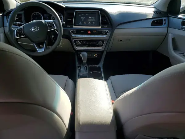 5NPE24AF1JH632455 2018 HYUNDAI SONATA - Image 8