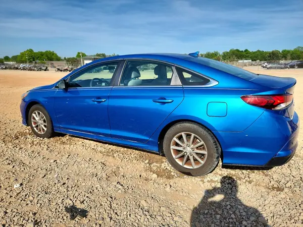 5NPE24AF1JH639745 2018 HYUNDAI SONATA - Image 2
