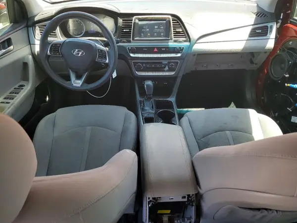 5NPE24AF1JH640202 2018 HYUNDAI SONATA - Image 8