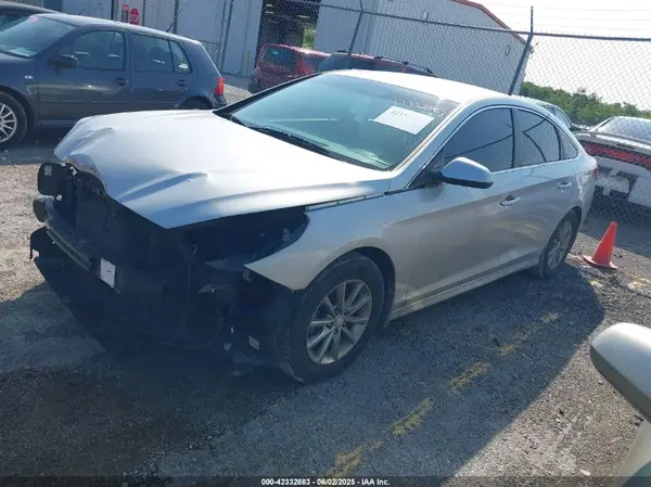 5NPE24AF1JH650616 2018 HYUNDAI SONATA - Image 2