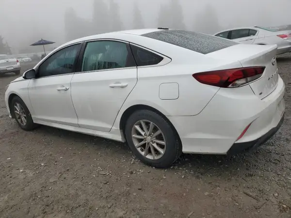 5NPE24AF1JH650650 2018 HYUNDAI SONATA - Image 2