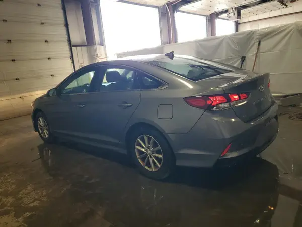 5NPE24AF1JH653385 2018 HYUNDAI SONATA - Image 2