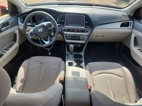 5NPE24AF1JH653838 2018 HYUNDAI SONATA - Image 8