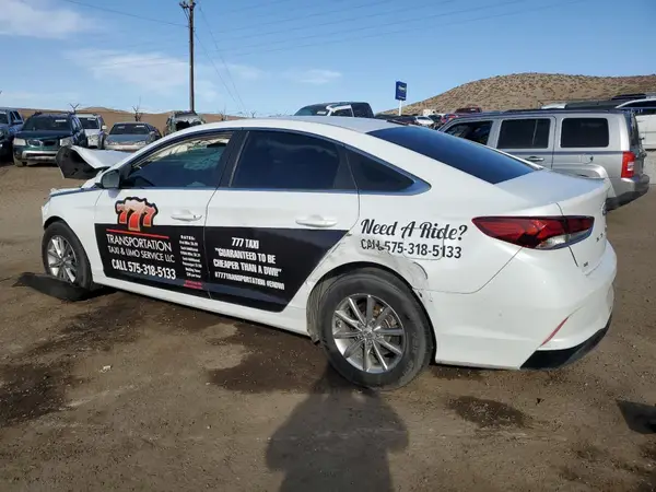 5NPE24AF1JH653872 2018 HYUNDAI SONATA - Image 2