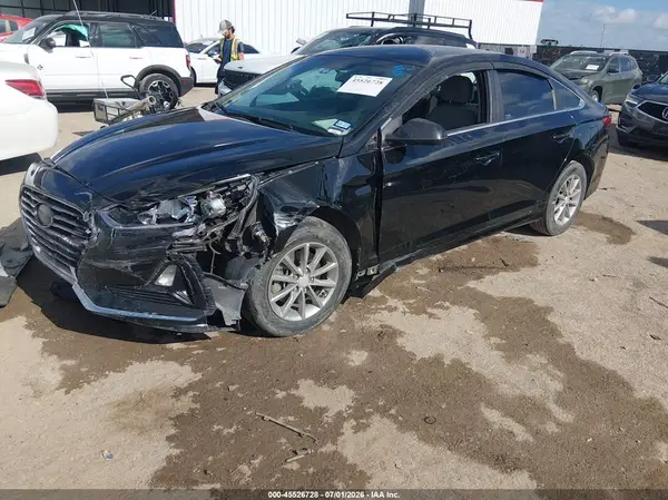 5NPE24AF1JH664306 2018 HYUNDAI SONATA - Image 2