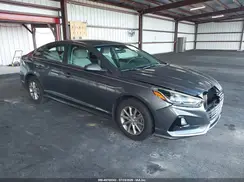 5NPE24AF1JH666833 2018 HYUNDAI SONATA