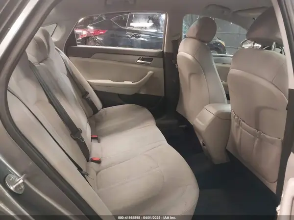 5NPE24AF1JH668792 2018 HYUNDAI SONATA - Image 8