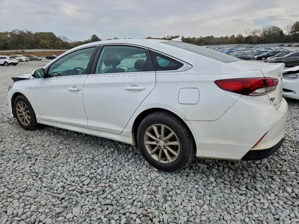 5NPE24AF1JH670459 2018 HYUNDAI SONATA - Image 2