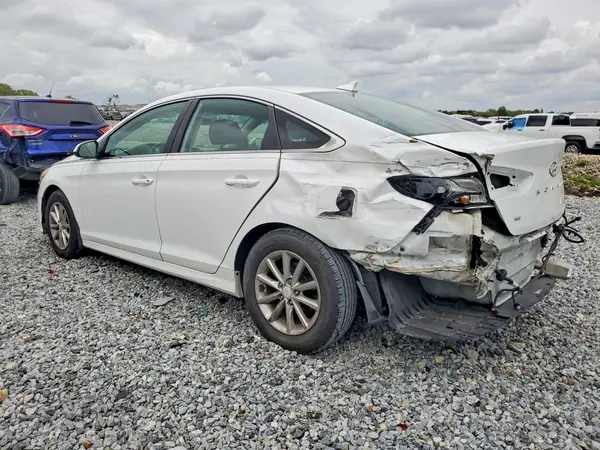 5NPE24AF1JH670686 2018 HYUNDAI SONATA - Image 2