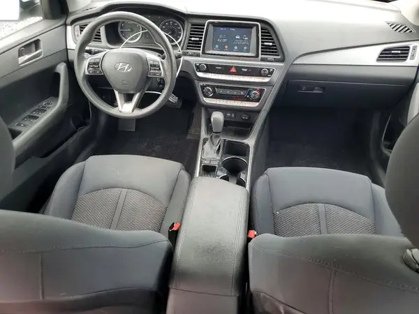 5NPE24AF1JH670686 2018 HYUNDAI SONATA - Image 8