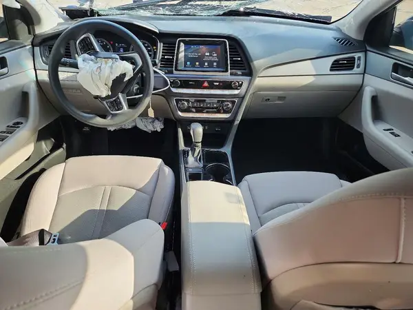 5NPE24AF1JH673930 2018 HYUNDAI SONATA - Image 8