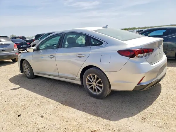 5NPE24AF1JH674463 2018 HYUNDAI SONATA - Image 2