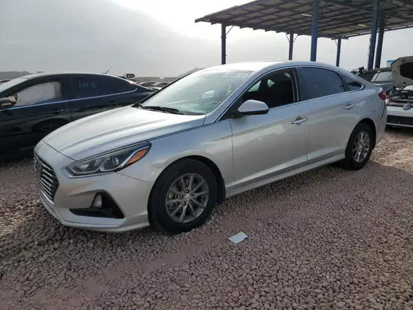 5NPE24AF1JH674477 2018 HYUNDAI SONATA - Image 1