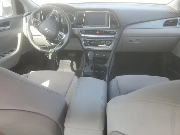 5NPE24AF1JH676603 2018 HYUNDAI SONATA - Image 8