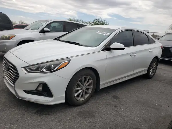 5NPE24AF1JH685169 2018 HYUNDAI SONATA - Image 1