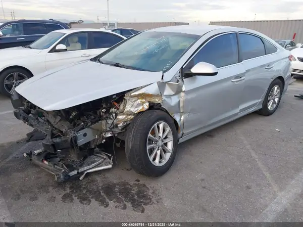 5NPE24AF1JH686354 2018 HYUNDAI SONATA - Image 2