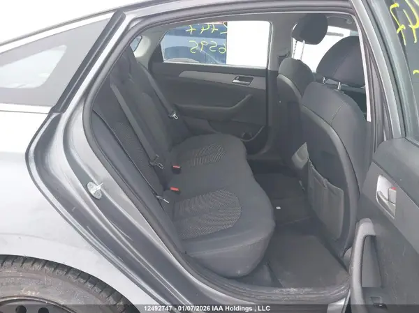 5NPE24AF1JH686595 2018 HYUNDAI SONATA - Image 8